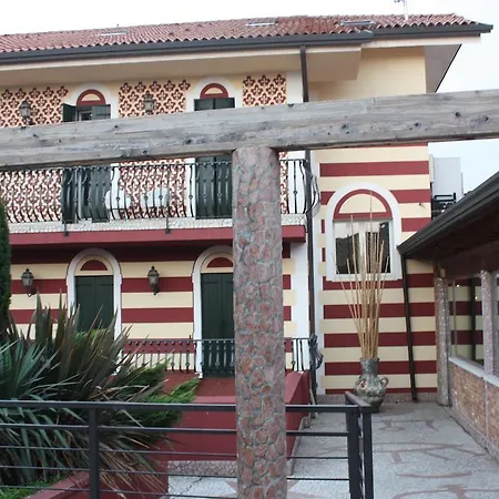 Hotel Venice Dori