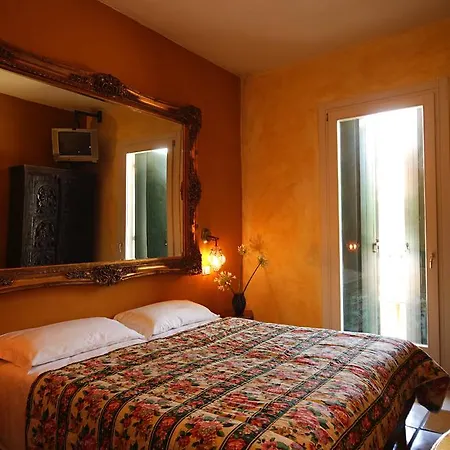 Venice Dori Hotel 3*